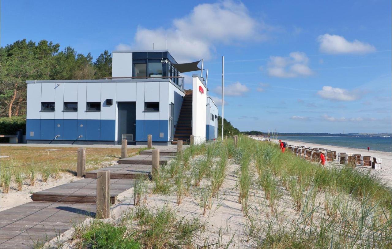 Prince Binz Exteriör bild