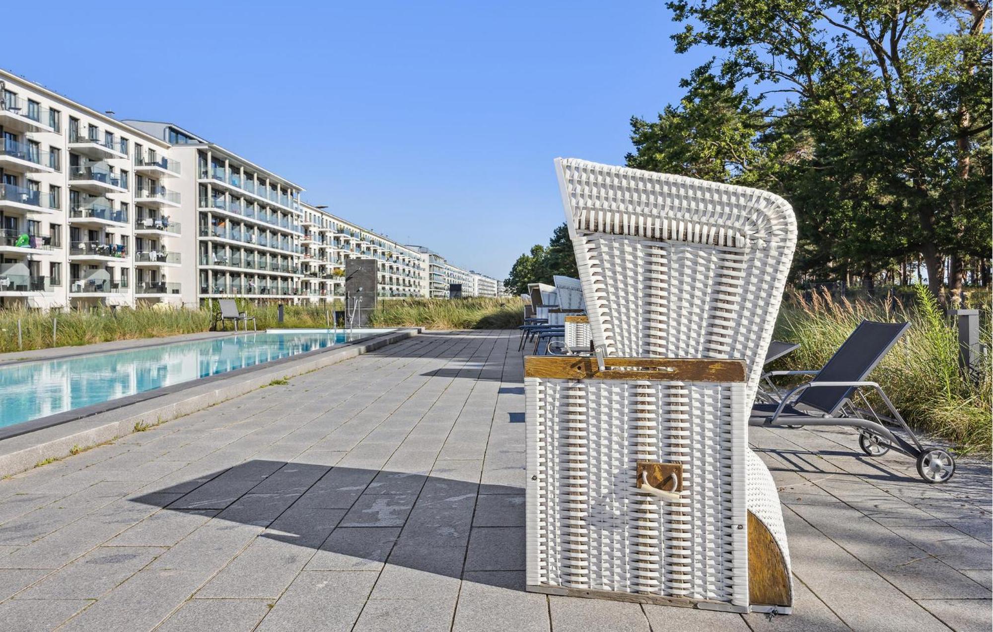 Prince Binz Exteriör bild